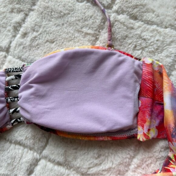 Raisins | Tropical Sunset Hawaiian Floral Print Bikini Top | Size Medium - Picture 7 of 9